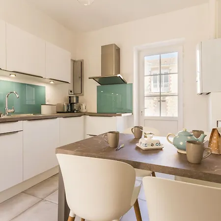 Maison Familiale Moderne, 300m Du Centre, 500m De La Mer, Wifi Gratuit, Draps Inclus. - Fr-1-306-1206 Ferienhaus *