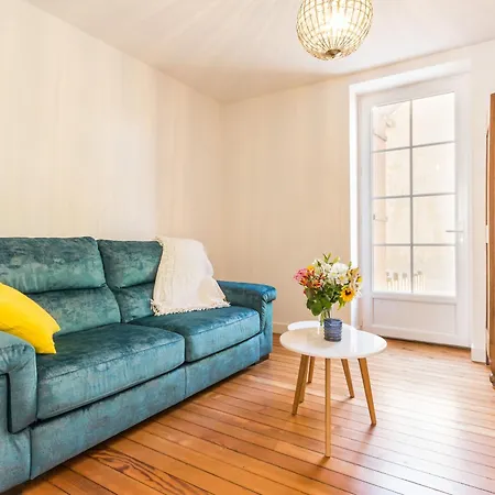 Vakantiehuis Maison Familiale Moderne, 300m Du Centre, 500m De La Mer, Wifi Gratuit, Draps Inclus. - Fr-1-306-1206 *